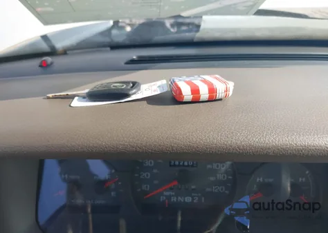 2003 Mercury Grand Marquis Gs from USA, damaged, VIN 2MEFM74W63X634892